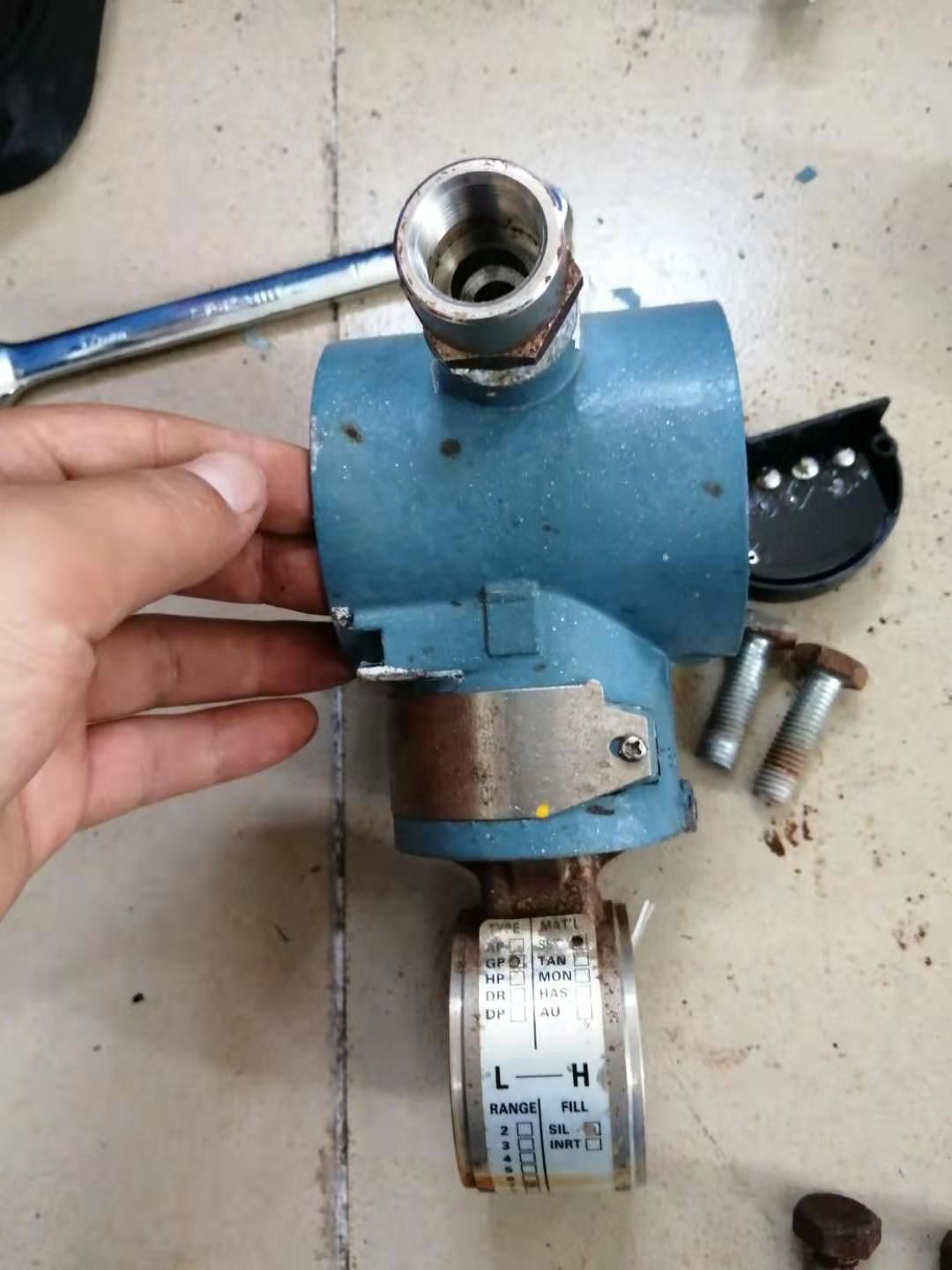 電容差壓91深夜福利网拆卸查看內部結構